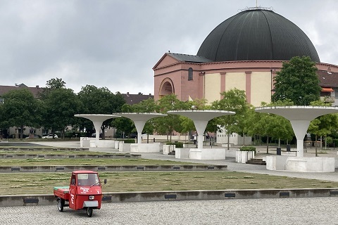 Tuk Tuk tanzt Tango von Pianzzolla